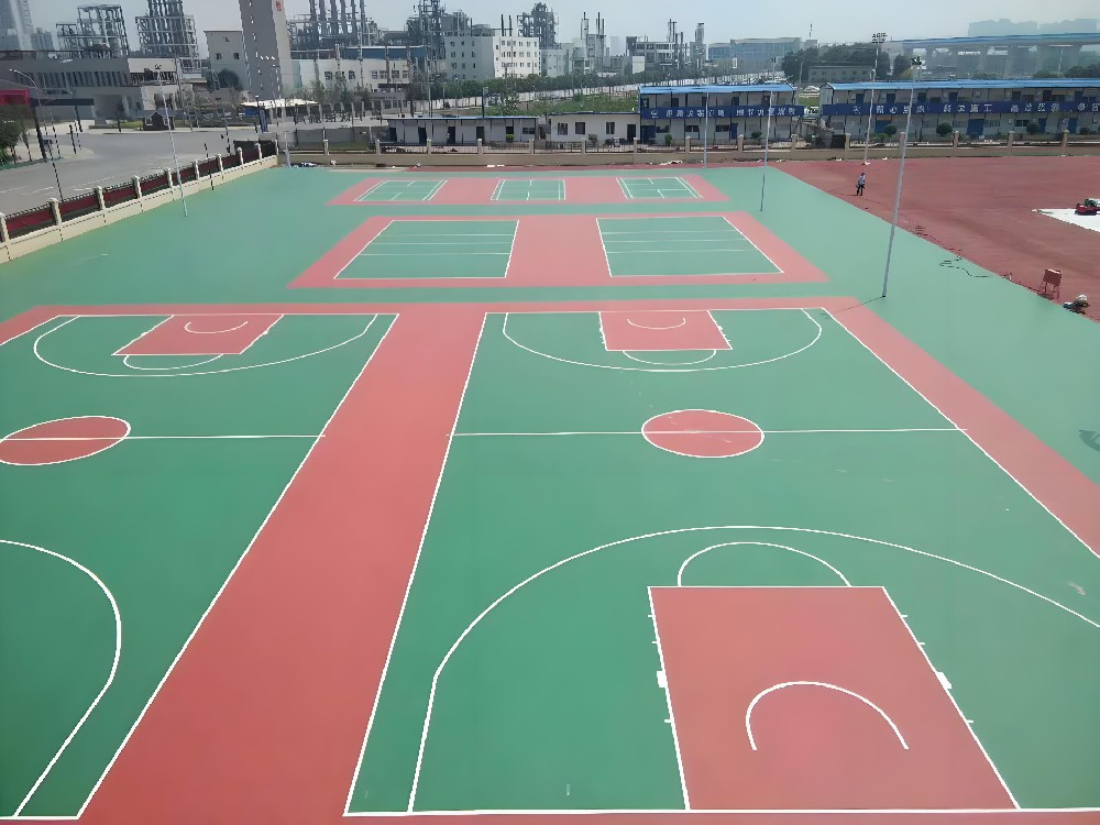 草莓APP污下载籃球場